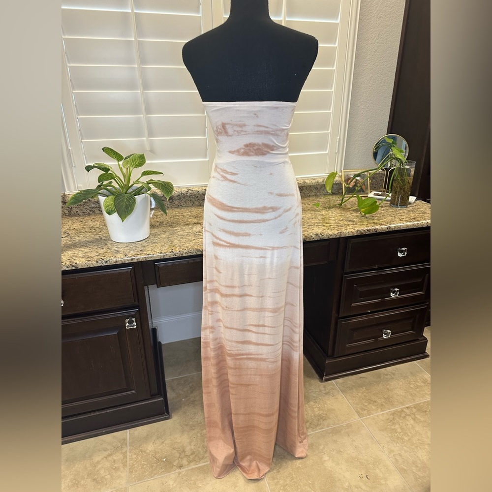 Sky Maxi Dress, Tie Dye, Size Medium - Picture 3 of 5